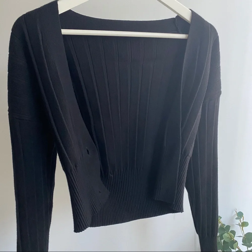 Little Ribbed Cardigan - Picture 3 of 5